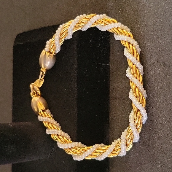 Trifari Twisted Rope Bracelet Faux Seed Pearl and Gold - Picture 2 of 8